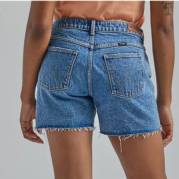 NWT Wrangler High Rise Vintage 4" Short - Picture 4 of 10